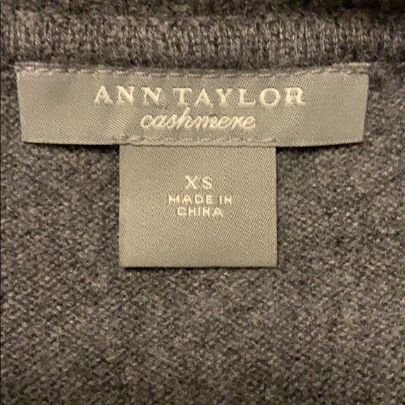Ann Taylor 100% Cashmere Sweater - Picture 5 of 6